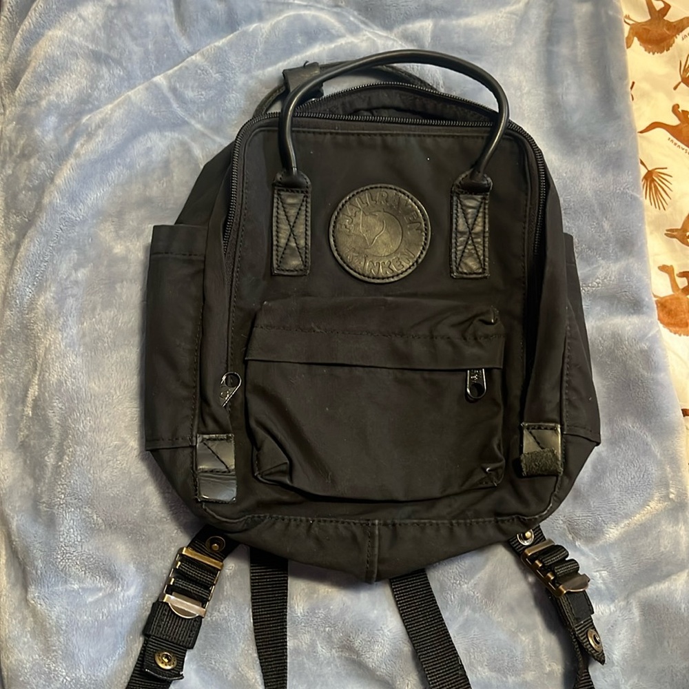 Fjallraven Kanken mini no.2 black